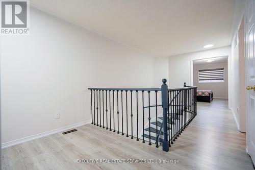 12 Cedarwood Crescent, Brampton, ON - Indoor Photo Showing Other Room