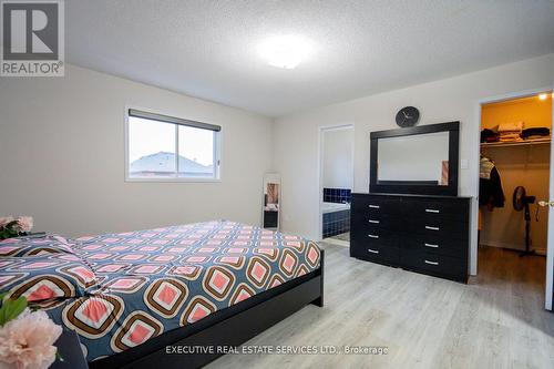 12 Cedarwood Crescent, Brampton, ON - Indoor Photo Showing Bedroom