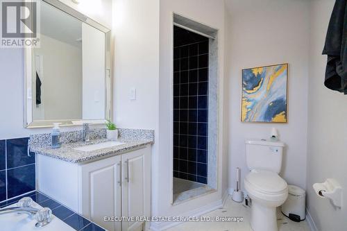 12 Cedarwood Crescent, Brampton, ON - Indoor Photo Showing Bathroom