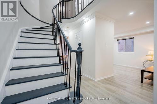 12 Cedarwood Crescent, Brampton, ON - Indoor Photo Showing Other Room