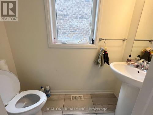 148 Wheat Boom Drive, Oakville, ON - Indoor Photo Showing Bathroom