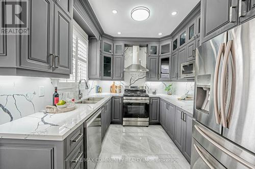 7 Sewell Crescent, Ajax, ON - Indoor Photo Showing Kitchen With Stainless Steel Kitchen With Double Sink With Upgraded Kitchen