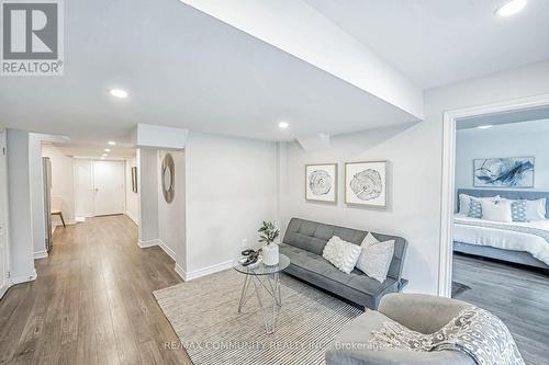 7 Sewell Crescent, Ajax, ON - Indoor Photo Showing Living Room