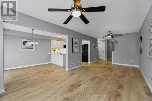 1518 Evans Boulevard, London, ON - Indoor Photo Showing Other Room