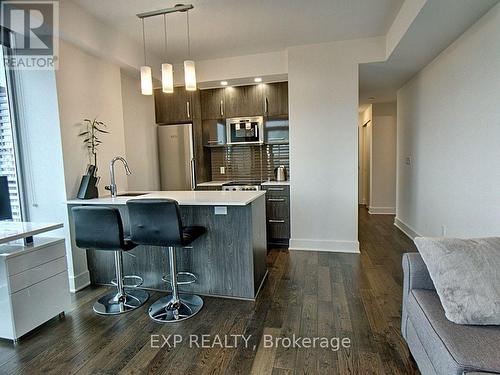 1312 - 255 Bay Street, Ottawa, ON - Indoor Photo Showing Kitchen With Stainless Steel Kitchen With Upgraded Kitchen