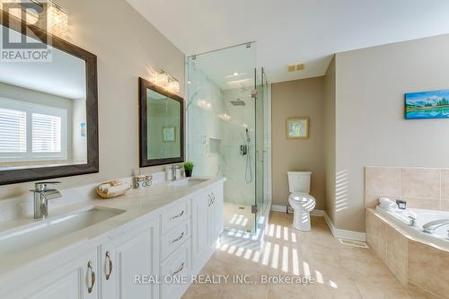 1033 Kestell Boulevard, Oakville, ON - Indoor Photo Showing Bathroom