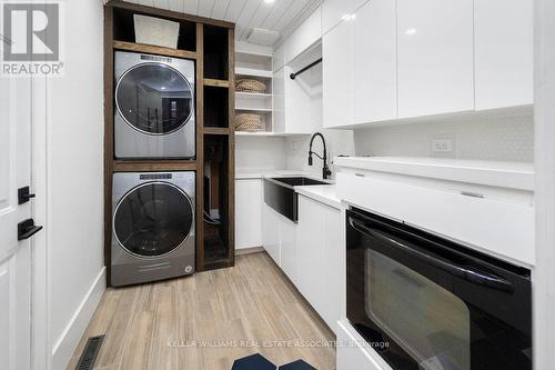 23 North Ridge Crescent, Halton Hills, ON - Indoor Photo Showing Laundry Room