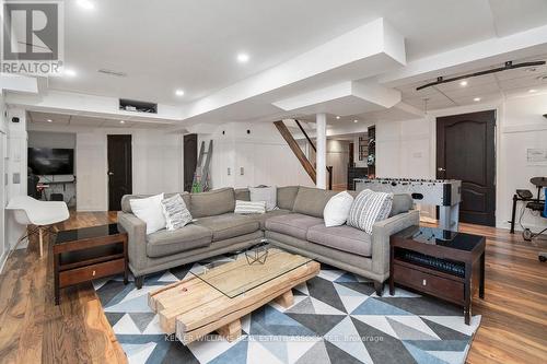 23 North Ridge Crescent, Halton Hills, ON - Indoor Photo Showing Living Room