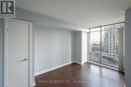 905 - 81 Navy Wharf Court, Toronto, ON - Indoor Photo Showing Other Room