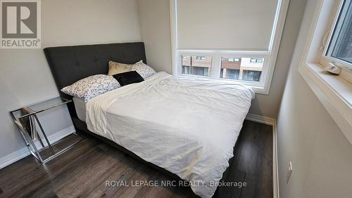 101 - 6705 Cropp Street, Niagara Falls (212 - Morrison), ON - Indoor Photo Showing Bedroom