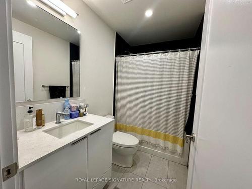 2404-28 Freeland St, Toronto, ON - Indoor Photo Showing Bathroom