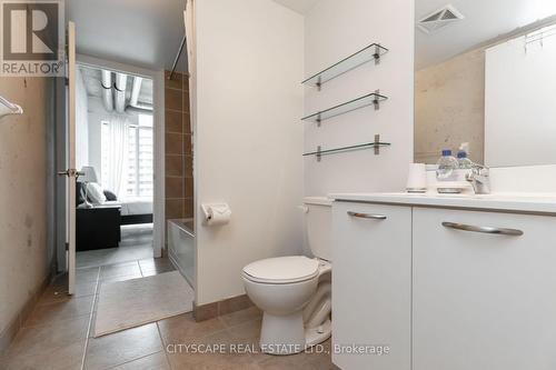 722 - 150 Sudbury Street, Toronto, ON - Indoor Photo Showing Bathroom