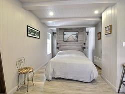 Master bedroom - 