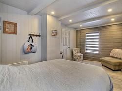 Master bedroom - 