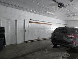 Garage - 