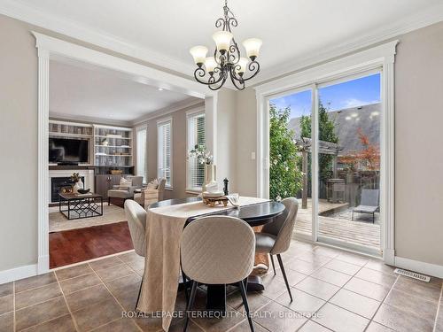 69 Bellhouse Pl, Whitby, ON - Indoor Photo Showing Dining Room