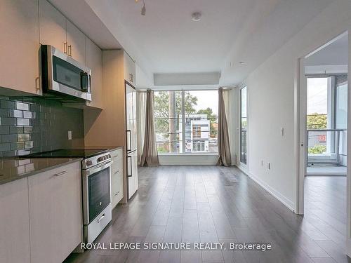 205-1195 The Queensway, Toronto, ON - Indoor Photo Showing Kitchen