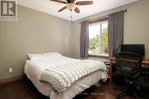 1188 Connaught Drive, Smith-Ennismore-Lakefield, ON - Indoor Photo Showing Bedroom