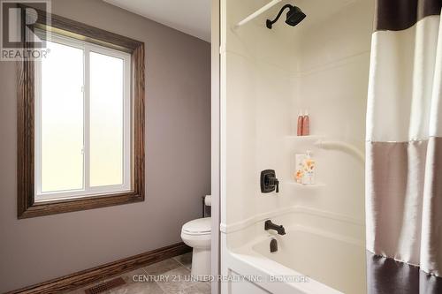 1188 Connaught Drive, Smith-Ennismore-Lakefield, ON - Indoor Photo Showing Bathroom