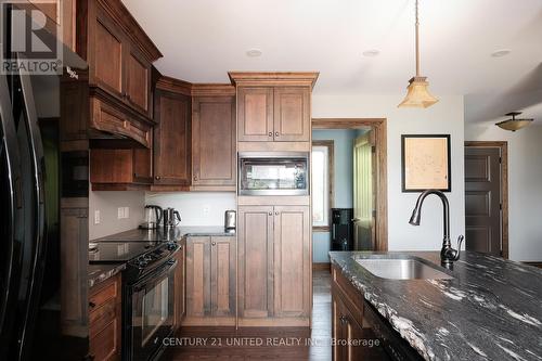 1188 Connaught Drive, Smith-Ennismore-Lakefield, ON - Indoor Photo Showing Kitchen