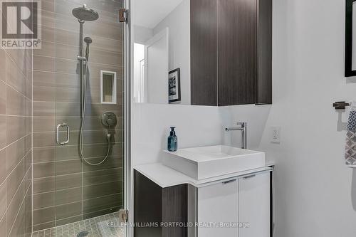 4403 - 300 Front Street W, Toronto, ON - Indoor Photo Showing Bathroom