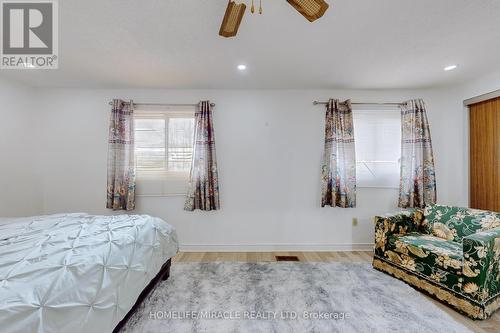 1540 Marsh Court Drive, Pickering, ON - Indoor Photo Showing Bedroom