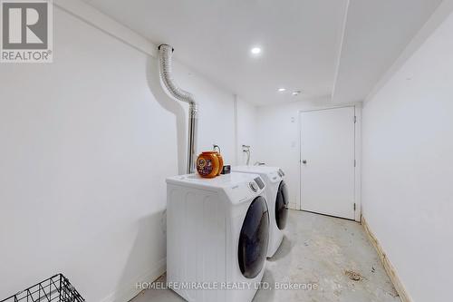 1540 Marsh Court Drive, Pickering, ON - Indoor Photo Showing Laundry Room