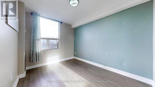 715 - 5 Shady Golfway, Toronto, ON - Indoor Photo Showing Other Room