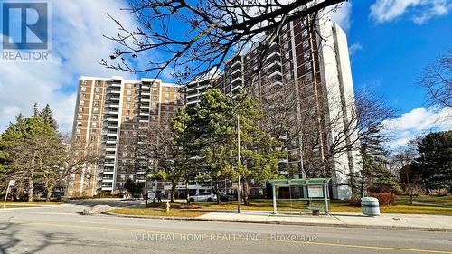 715 - 5 Shady Golfway, Toronto, ON - Outdoor