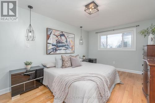 140 Aberdeen Avenue, Vaughan, ON - Indoor Photo Showing Bedroom