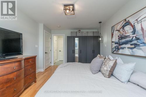 140 Aberdeen Avenue, Vaughan, ON - Indoor Photo Showing Bedroom