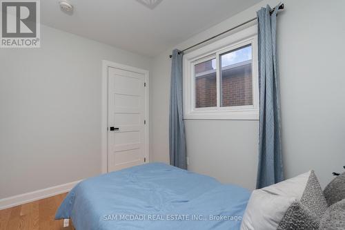 140 Aberdeen Avenue, Vaughan, ON - Indoor Photo Showing Bedroom