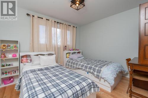 140 Aberdeen Avenue, Vaughan, ON - Indoor Photo Showing Bedroom