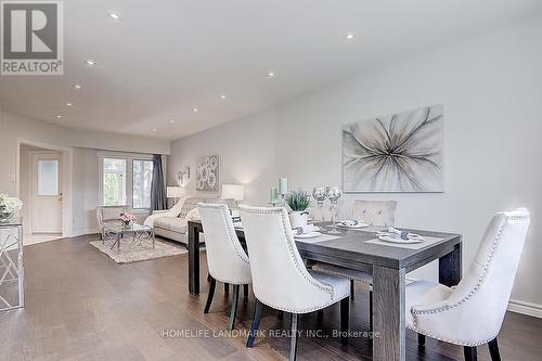 22 Taos Court, Richmond Hill, ON - Indoor Photo Showing Dining Room