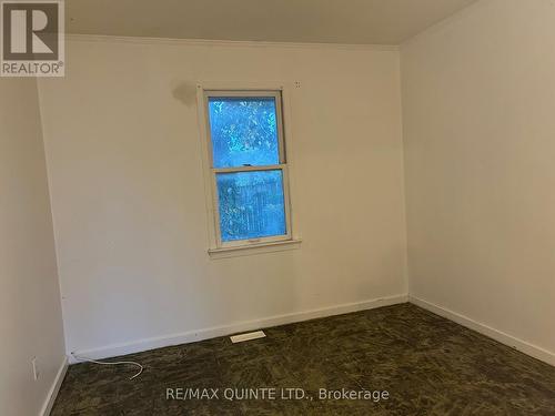 30 Hollen Street, Quinte West, ON - Indoor Photo Showing Other Room