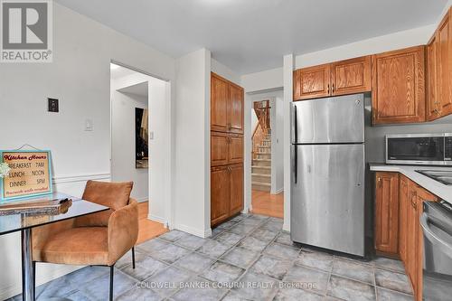 6089 Des Treflieres Gardens, Ottawa, ON - Indoor Photo Showing Kitchen