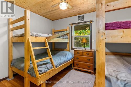 756 Spring Lake Road, Parry Sound, Unorganized District (Lount), ON - Indoor Photo Showing Bedroom