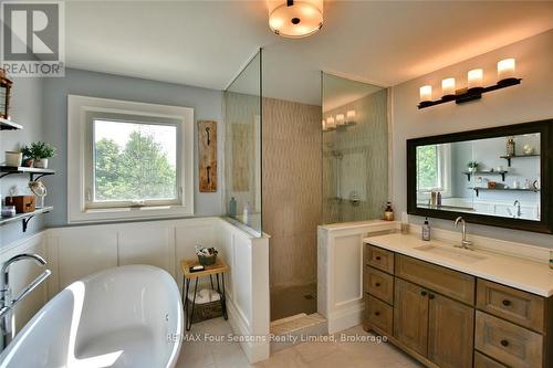 159 Indian Circle, Blue Mountains, ON - Indoor Photo Showing Bathroom