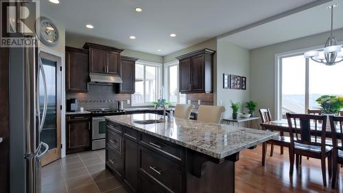 3087 Sageview Road, West Kelowna, BC - Indoor Photo Showing Kitchen