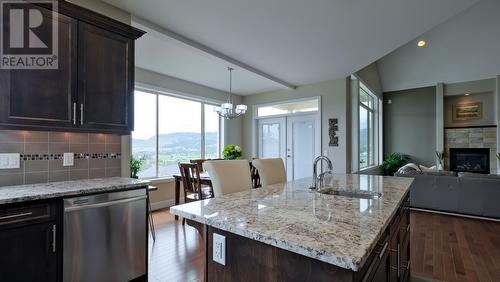 3087 Sageview Road, West Kelowna, BC - Indoor Photo Showing Kitchen With Upgraded Kitchen