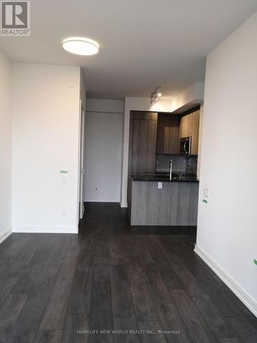 2906 - 3 Gloucester Street, Toronto, ON - Indoor Photo Showing Kitchen