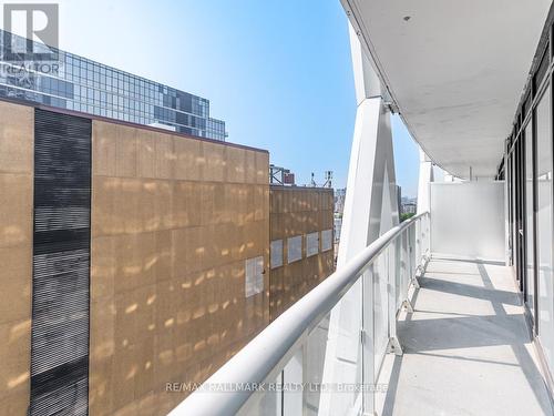 1530 - 230 Simcoe Street, Toronto, ON - Outdoor With Balcony With Exterior