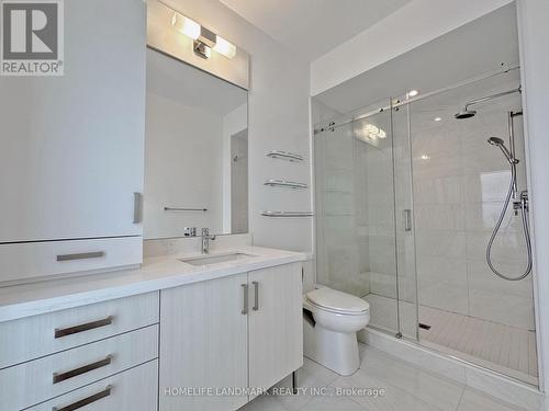 45 Gandhi Lane, Markham, ON - Indoor Photo Showing Bathroom