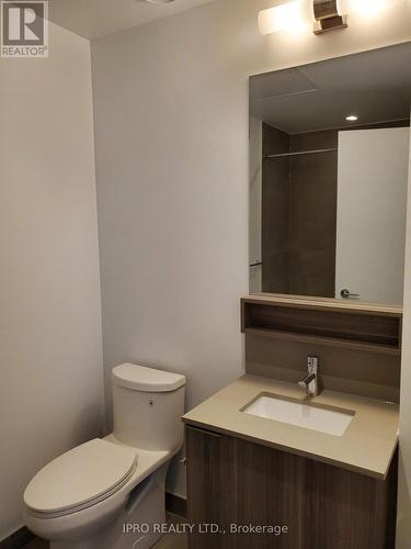 4111 - 5 Buttermill Avenue, Vaughan, ON - Indoor Photo Showing Bathroom