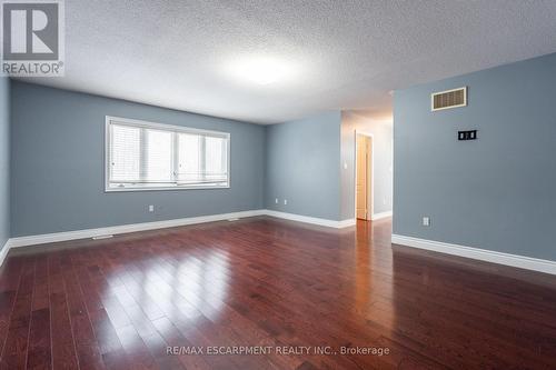 15 Hellyer Avenue, Brampton, ON - Indoor Photo Showing Other Room