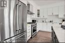 3205 Mosley Street, Wasaga Beach, ON  - Indoor Photo Showing Kitchen 