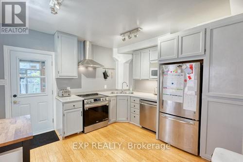 512 Mcleod Street, Ottawa, ON - Indoor Photo Showing Kitchen