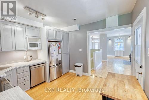 512 Mcleod Street, Ottawa, ON - Indoor Photo Showing Kitchen