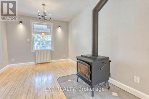 512 Mcleod Street, Ottawa, ON - Indoor Photo Showing Other Room