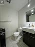 912 Br2 - 770 Bay Street, Toronto, ON  - Indoor Photo Showing Bathroom 